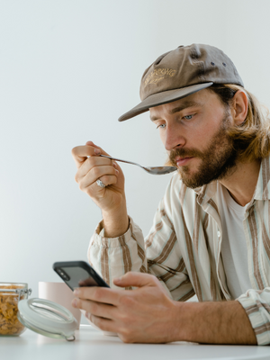 Eat Right, Feel Strong: The Link Between Diet and Men’s Testosterone